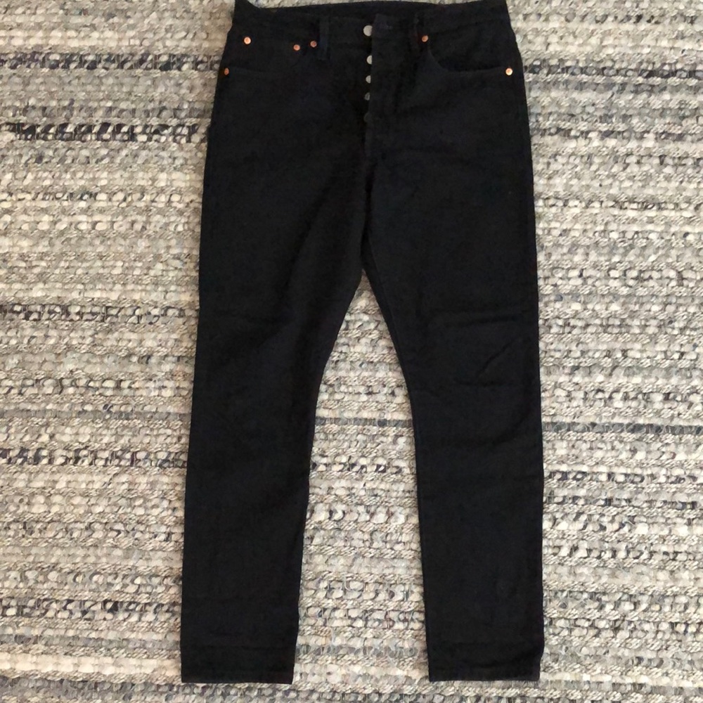 Barely worn Levi’s black 501 skinny jean